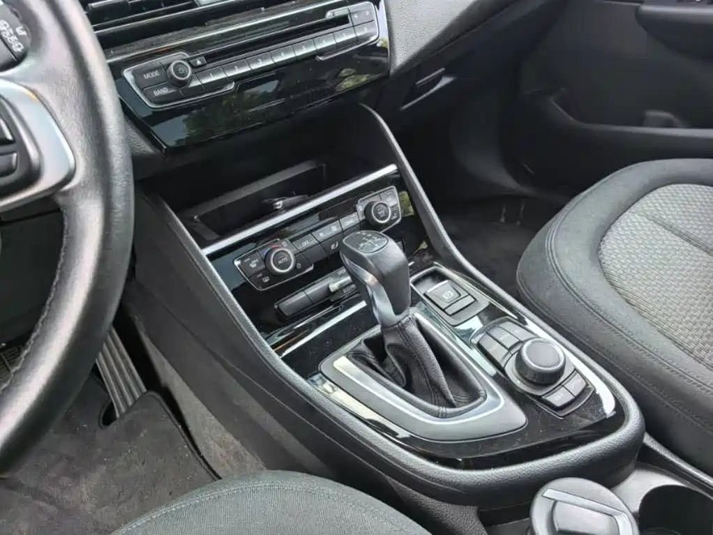 BMW 2 Series Touring 2016 2016 218i Leading