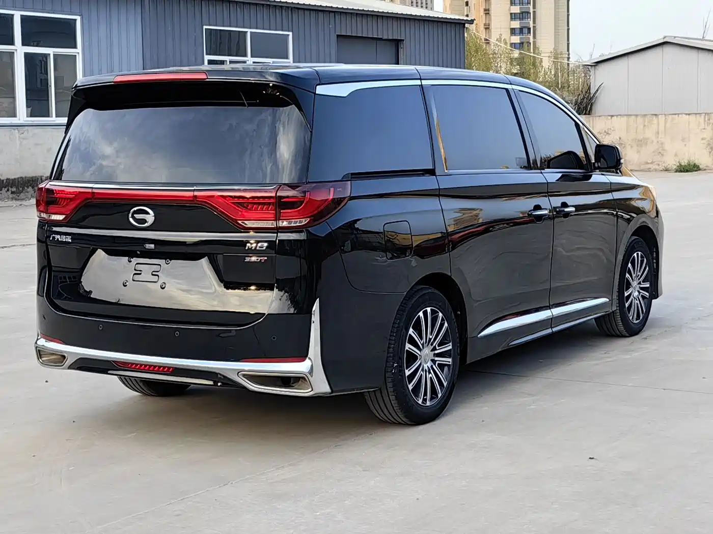 GAC TRUMPCHI M8