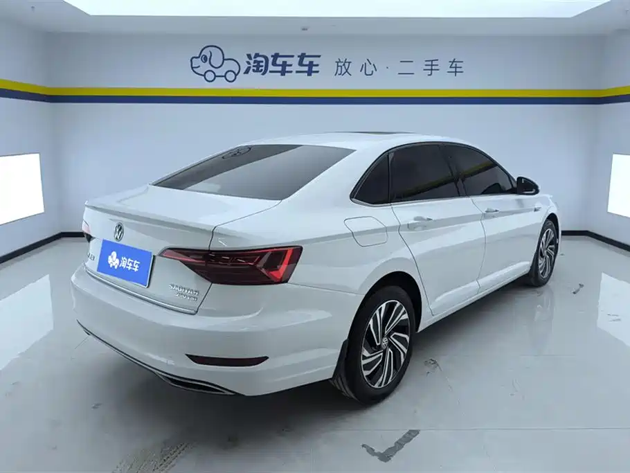 Volkswagen Sagitar 2020 280TSI DSG Luxury China VI фото 3