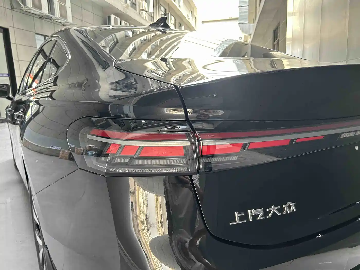 Volkswagen Passat 2026 2025 Pro 380TSI Dragon Fortune Edition