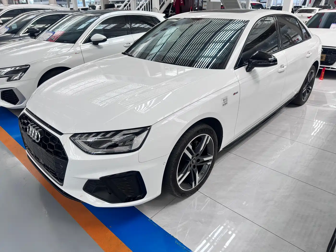 Audi A4L 2022 40 TFSI Luxury Dynamic