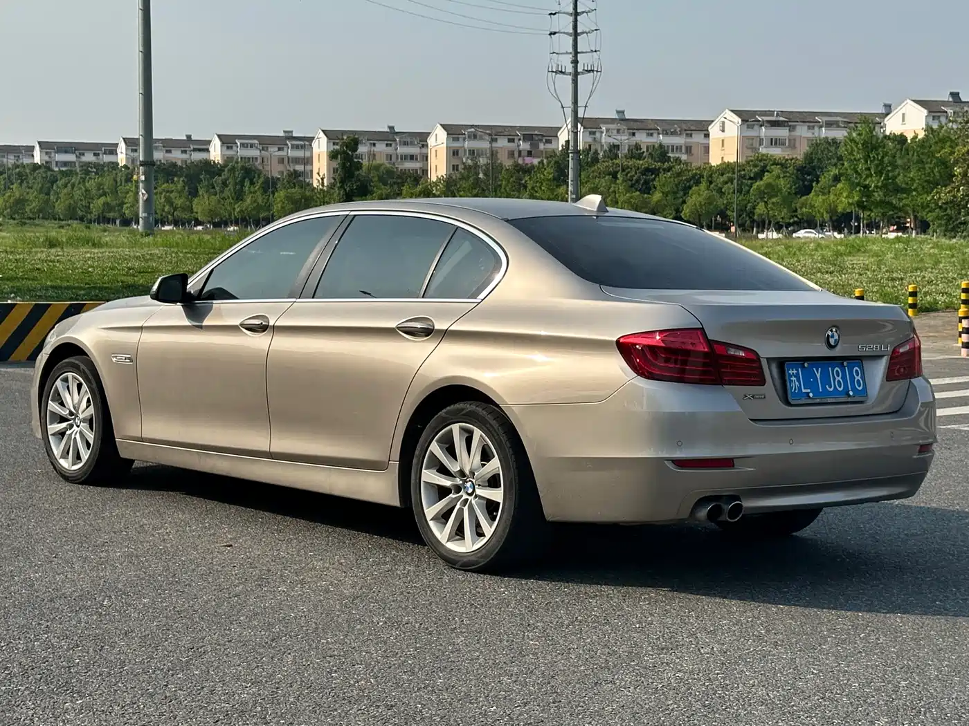 BMW 5 Series 2014 528Li Leading Edition фото 5