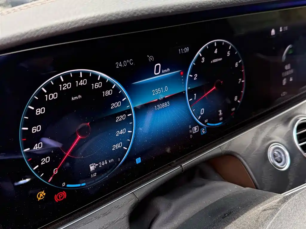 Mercedes-Benz E-Class 2021 E 300 L Sport Luxury Edition фото 7