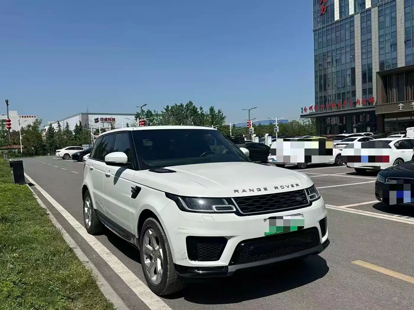Land Rover Range Rover Sport PHEV 2018 Model P400e фото 3