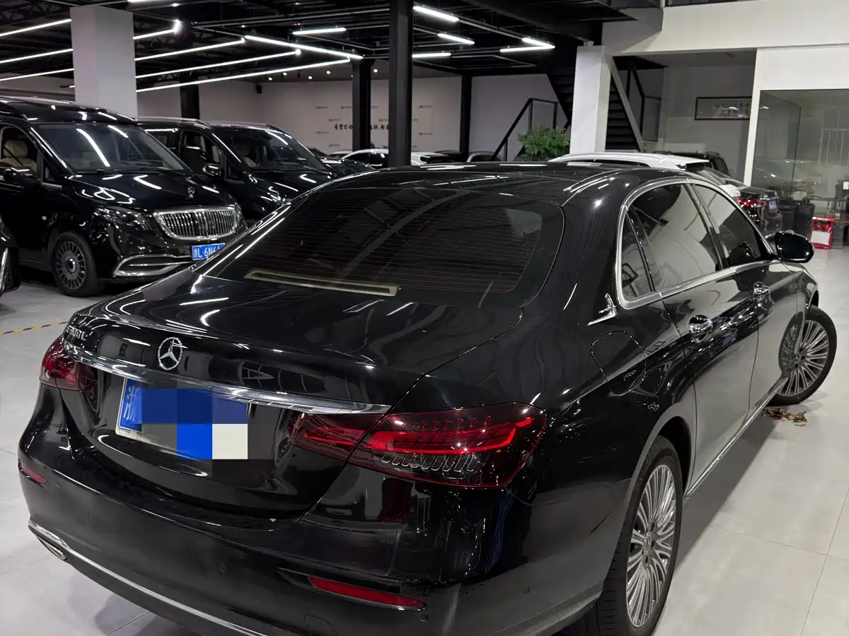 Mercedes-Benz E-Class 2022 Facelift E 300 L Luxury Style фото 4