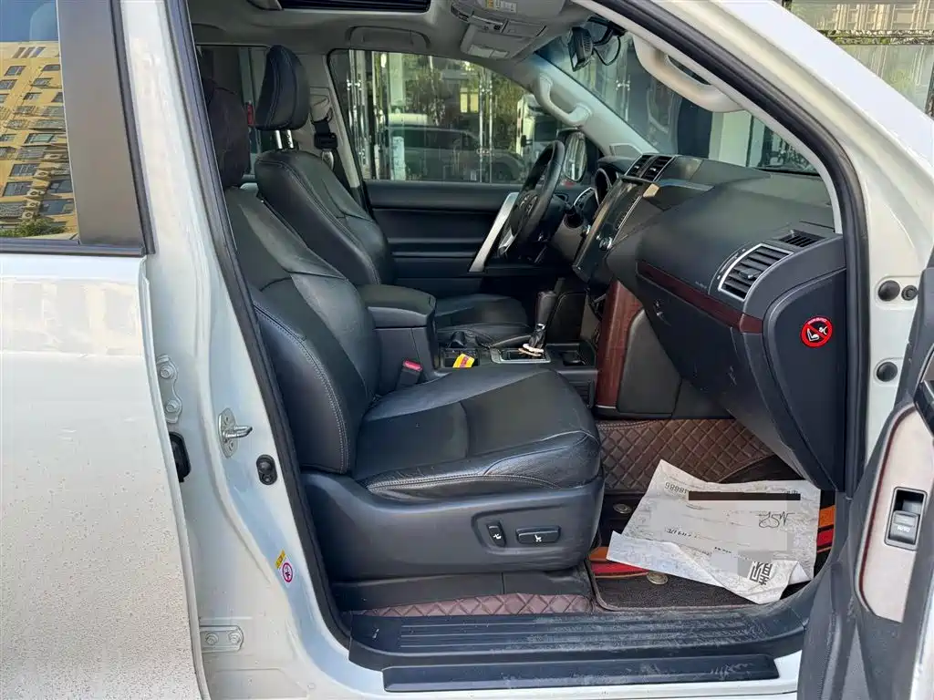 Toyota Prado 2018 3.5L Auto TX-L фото 7