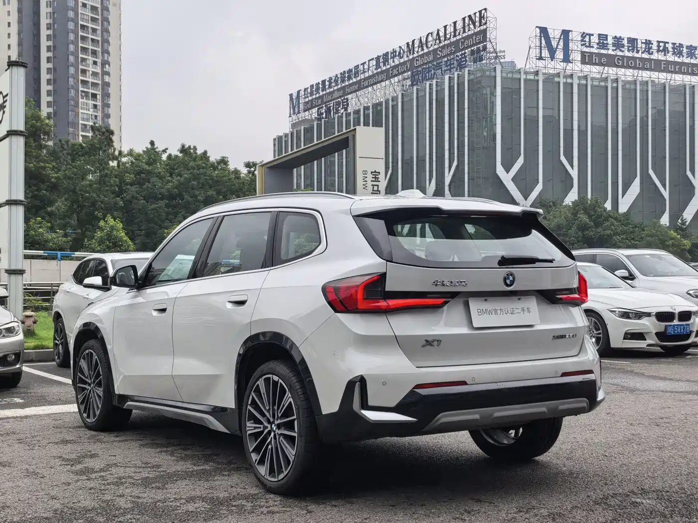 BMW X1 2024 xDrive25Li M Sport Package фото 8
