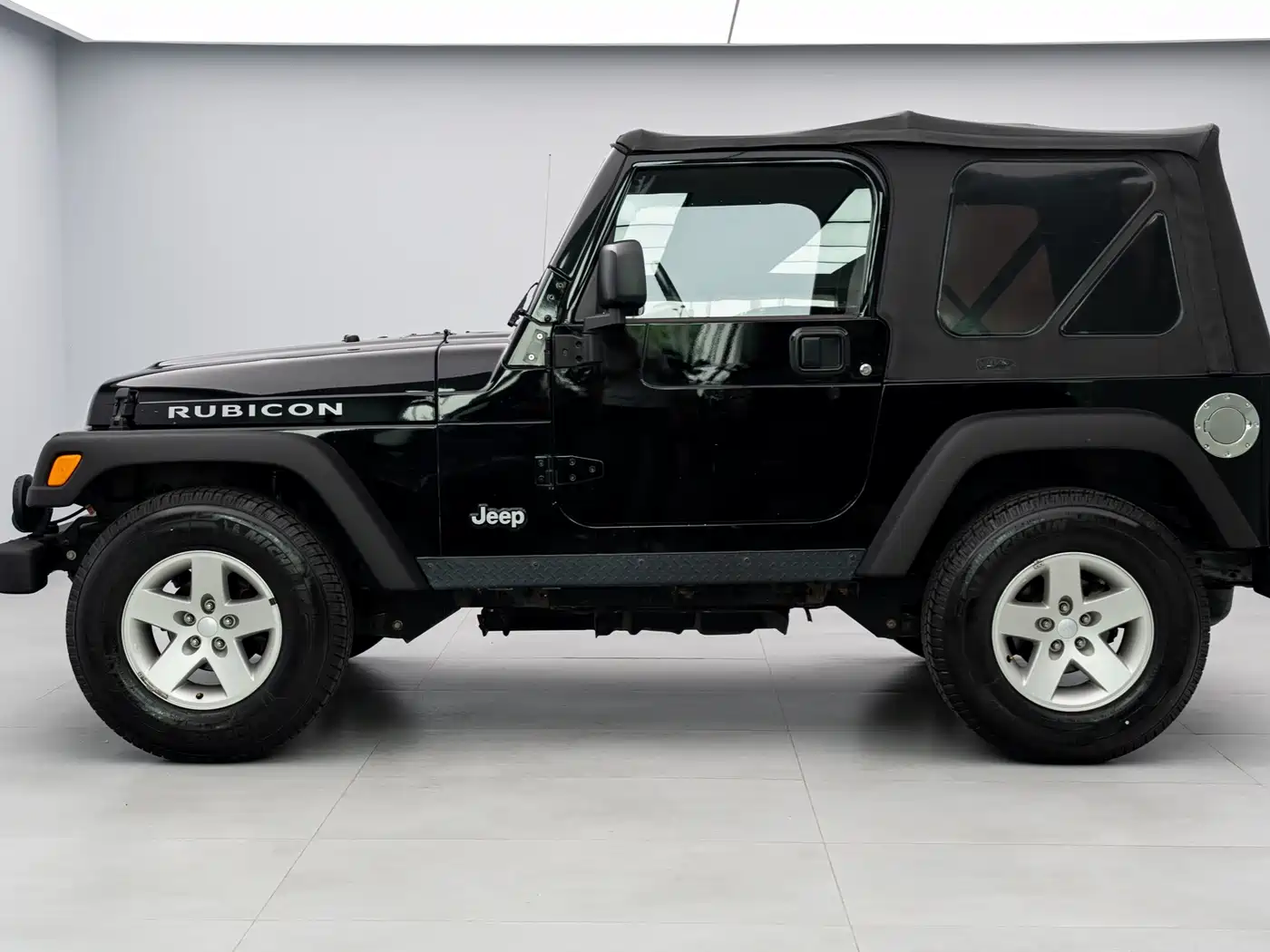 Jeep Wrangler 2003 2004 Model 4.0L Rubicon