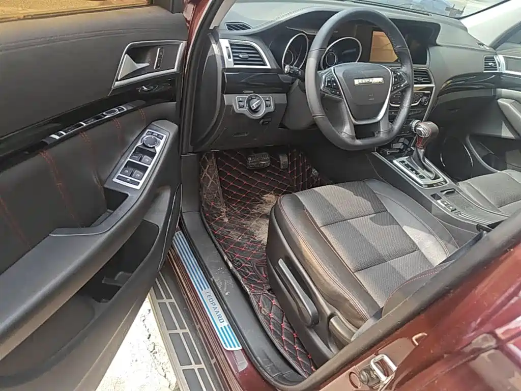 Leopaard CS10 2017 2017 Model 2.0T Automatic Luxury Edition
