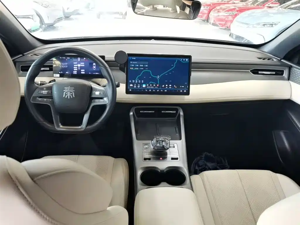 BYD Qin PLUS 2025 EV Smart Drive Edition 510KM Leading Type фото 10