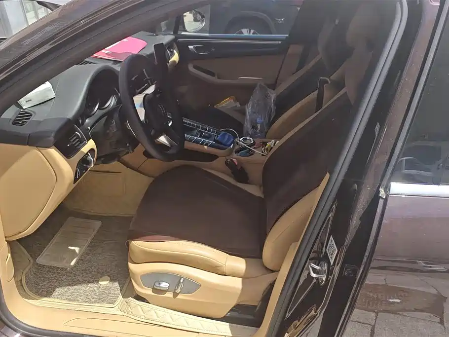 Porsche Macan 2017 Macan 2.0T фото 9