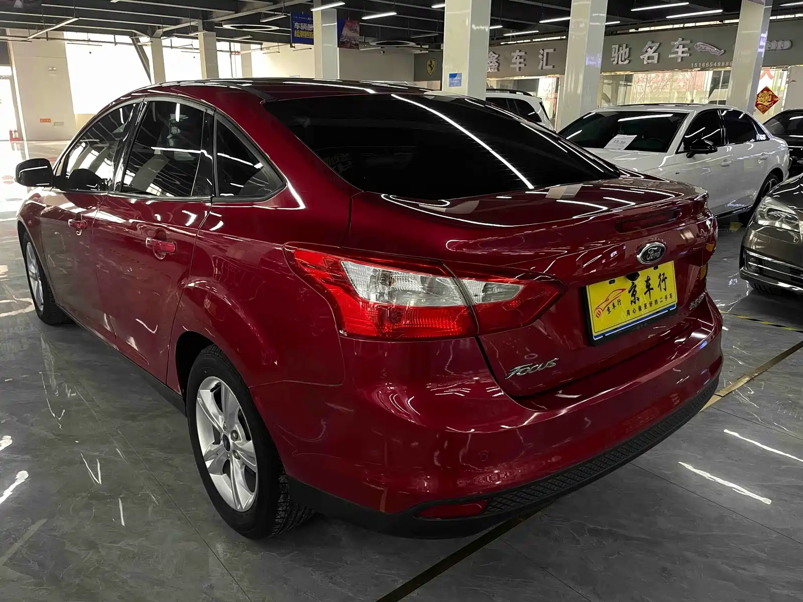 Фото 8 - Ford Focus