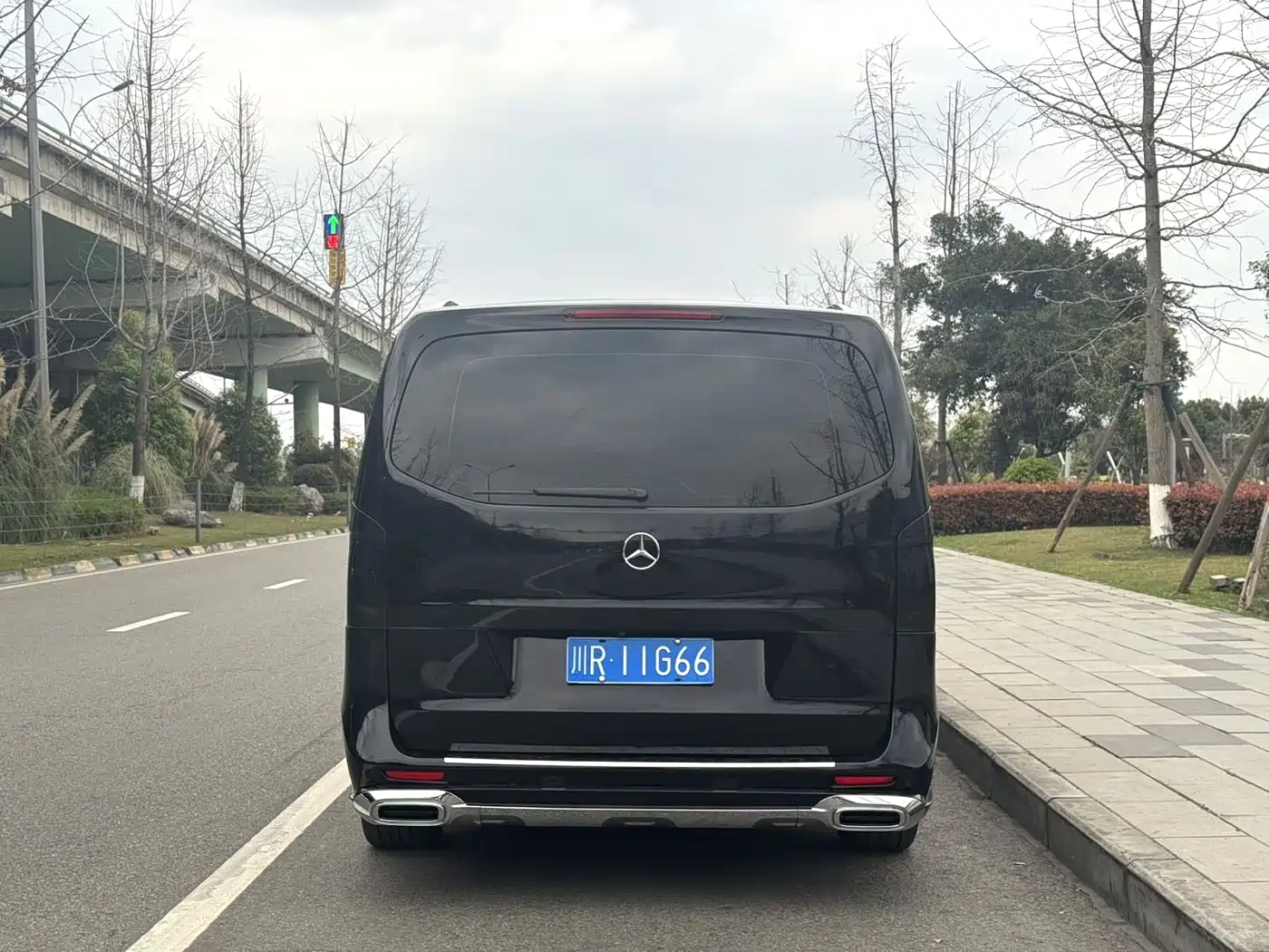 Mercedes-Benz Vito 2021 2.0T Elite 7-Seater фото 8