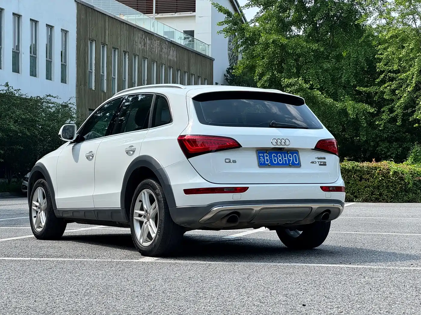 AUDI Q5