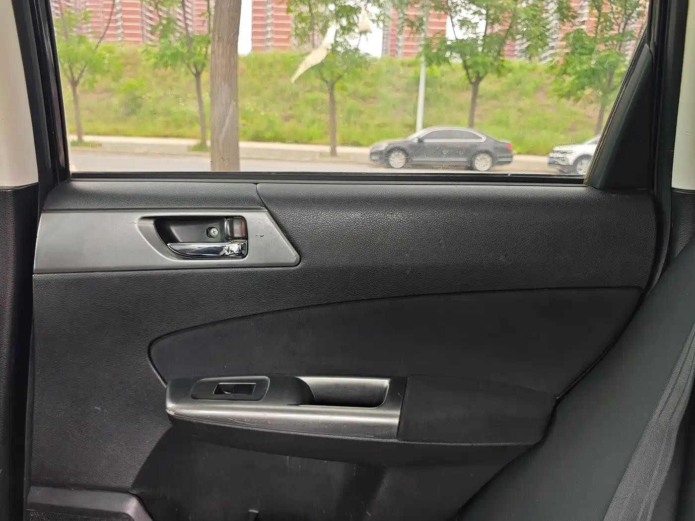 Subaru Forester 2012 Classic 2.5XS Auto Luxury Navigation Edition фото 12