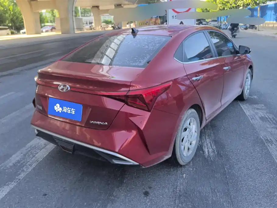 Hyundai Verna 2020 1.4L Manual GLS Cool Edition фото 3