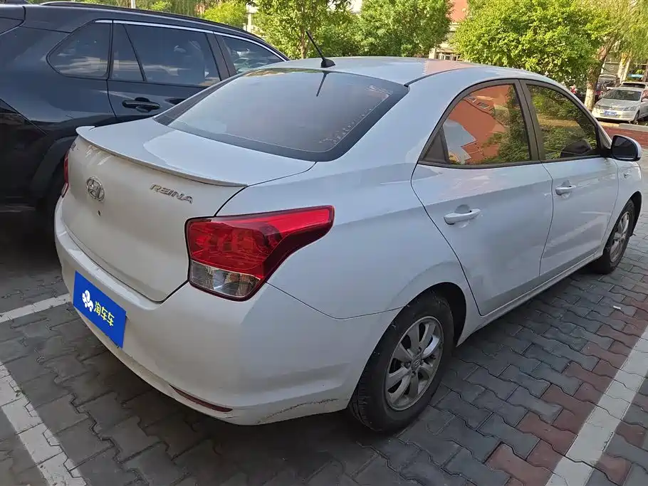 Hyundai Verna 2017 1.4L Manual Color Edition (China V) фото 3