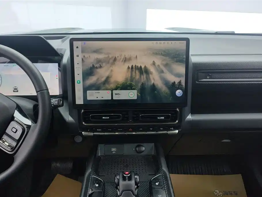 Haval Meng Long NEV 2023 Hi4 102 Explorer Edition фото 13