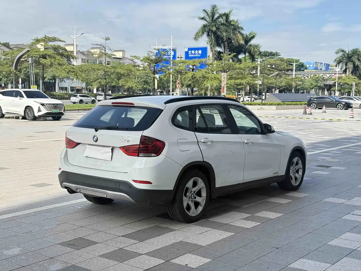 BMW X1 2013 2013 sDrive18i Fashion