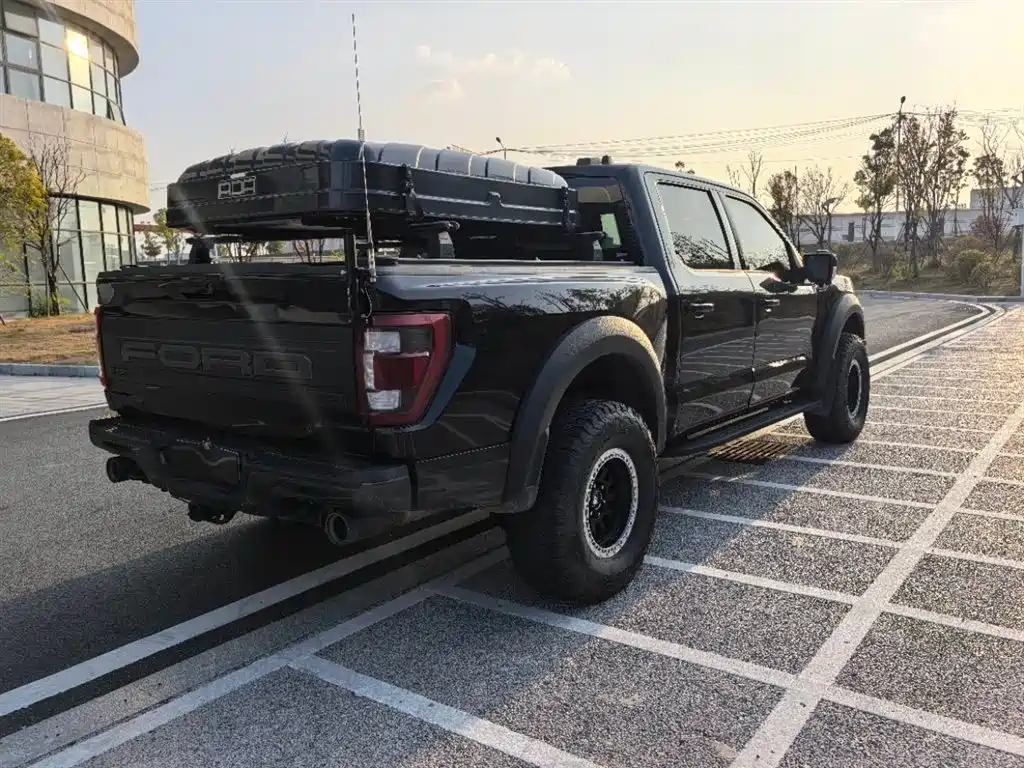 FORD F 150 RAPTOR