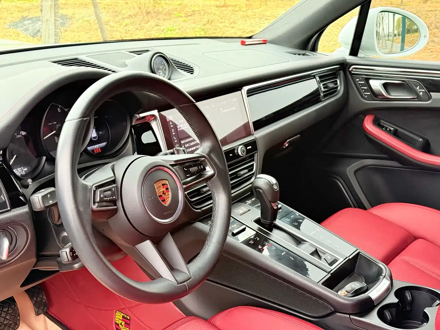 Porsche Macan 2023 Macan 2.0T фото 6