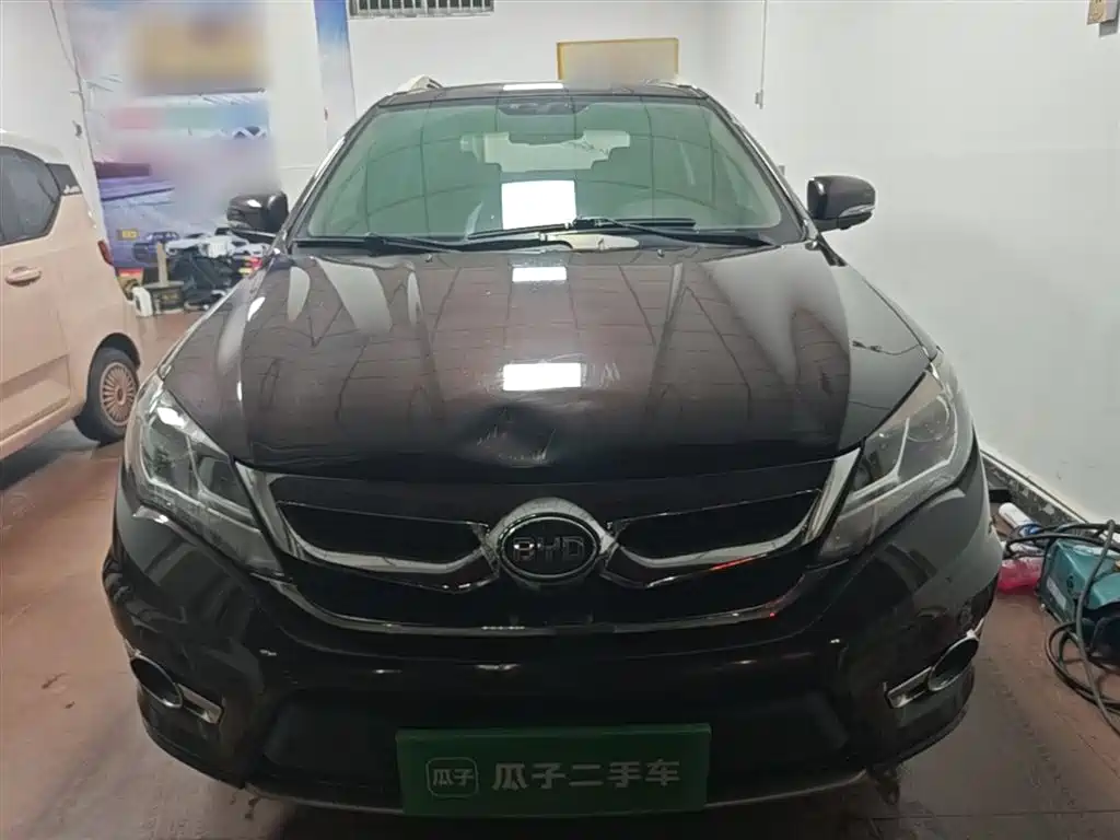 BYD S7 2016 1.5T Manual Premium Model фото 3