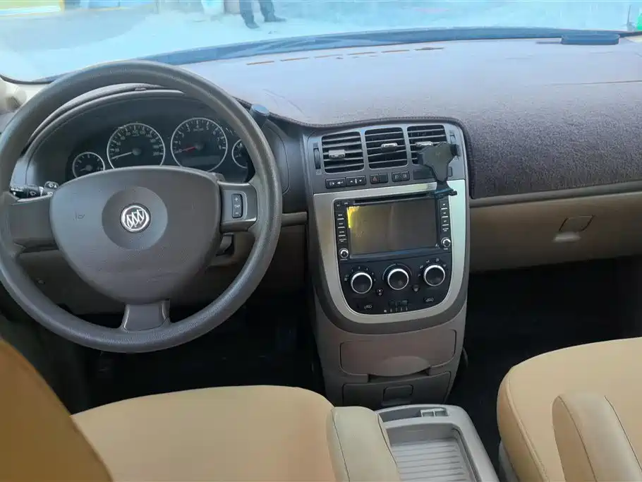 Buick GL8 2014 2.4L Classic Edition фото 12
