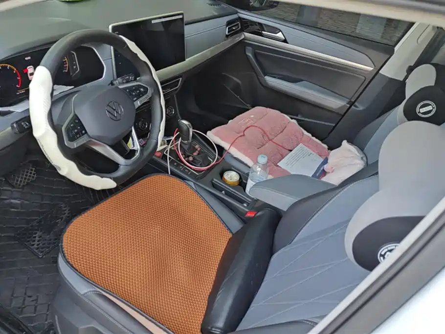 Volkswagen Lavida 2023 1.5L Automatic Starlight 5 Million Edition фото 12