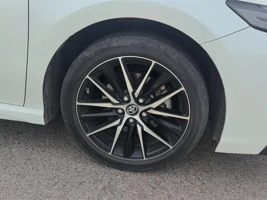 Toyota Camry 2021 2.0S Sporty Edition фото 6