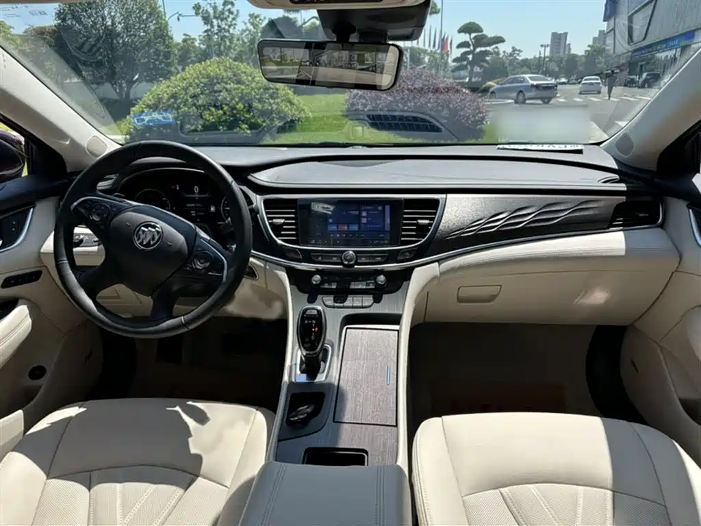 Buick LaCrosse 2022 Avenir First Edition фото 22