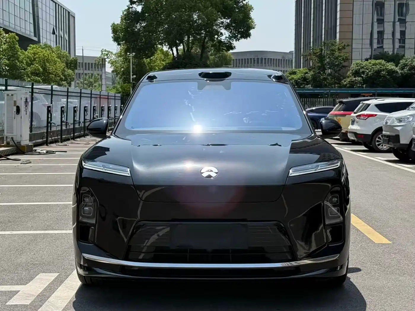 NIO ES8 2025 Base Model 7-Seater фото 2