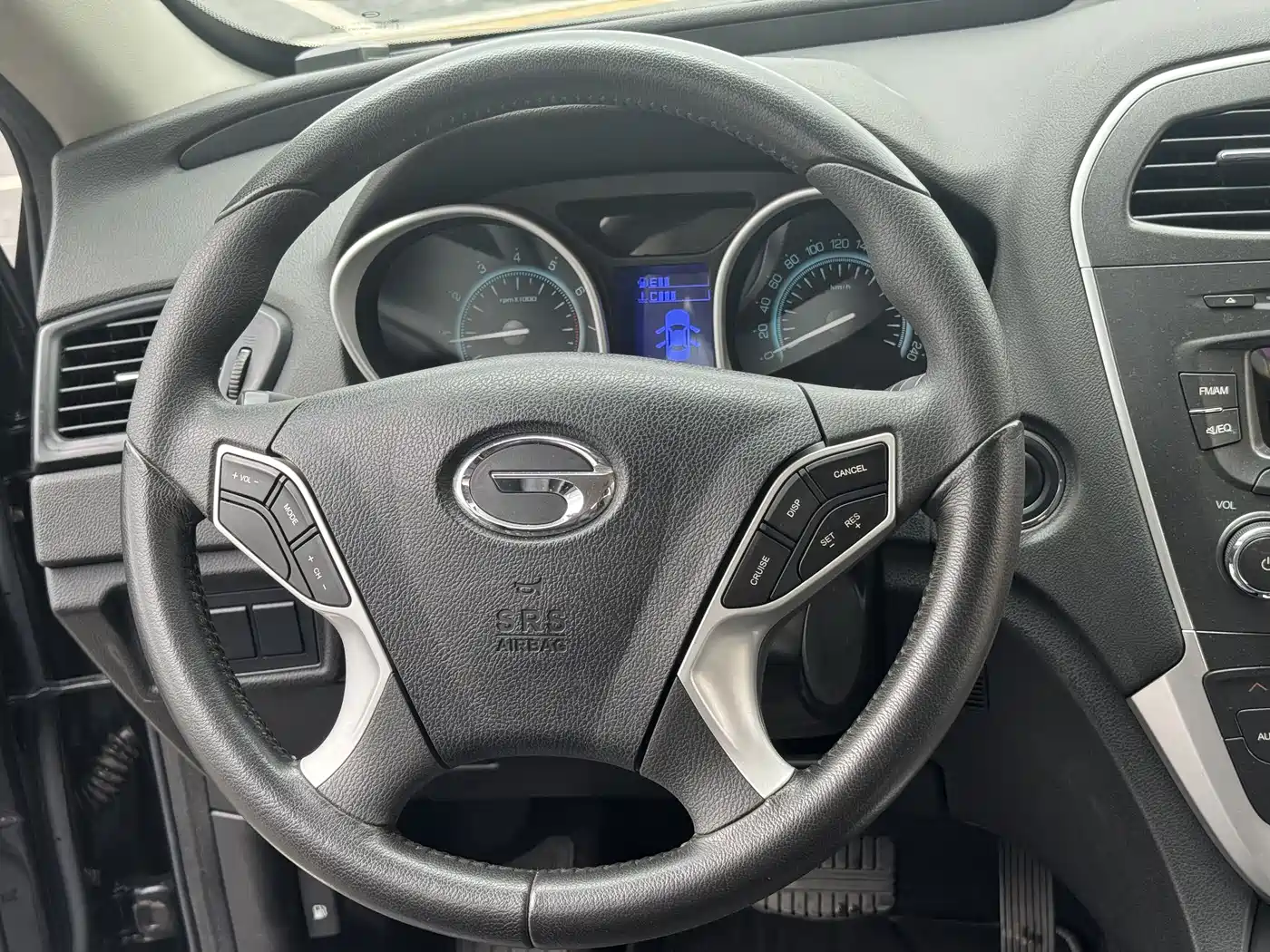 GAC Trumpchi Trumpchi GS5 2013 1.8T AT 4WD Luxury фото 24