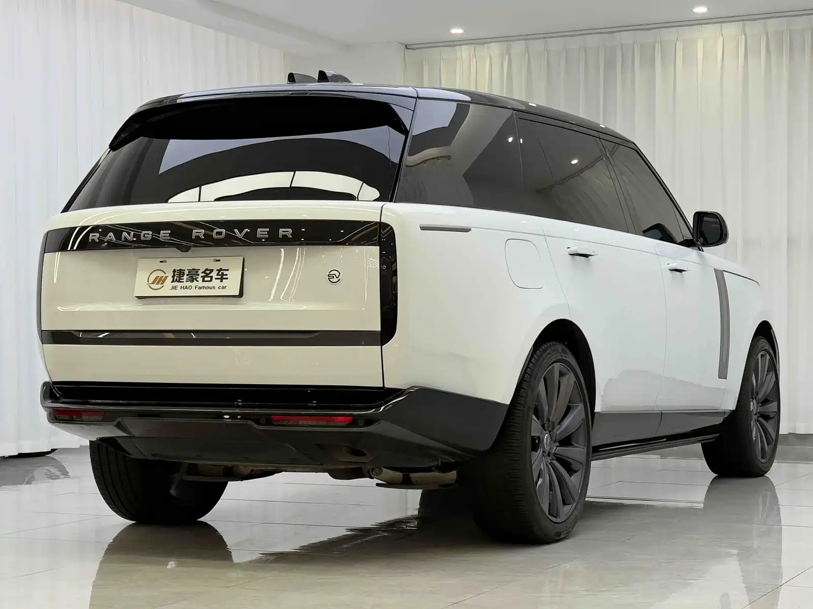 Фото 8 - Land Rover Range Rover