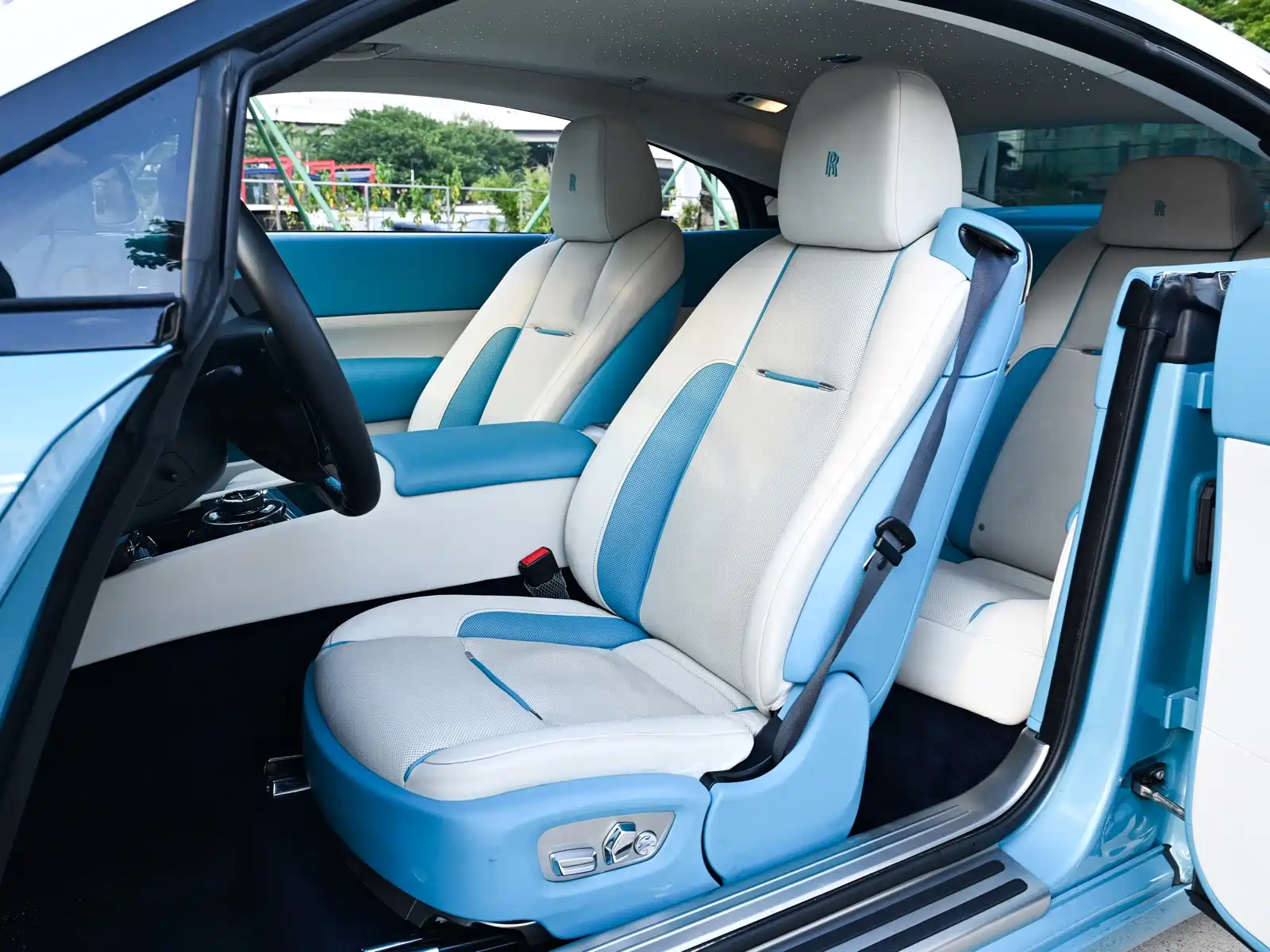 Фото 7 - Rolls-Royce Wraith