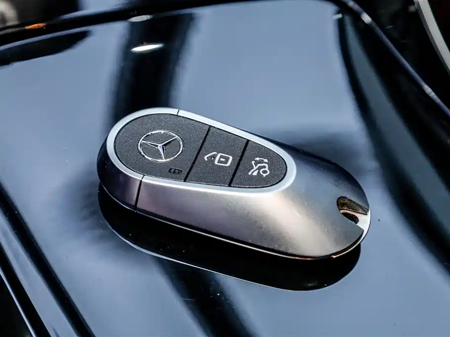 Mercedes-Benz C-Class 2024 Facelift III C 260 L Sport фото 19