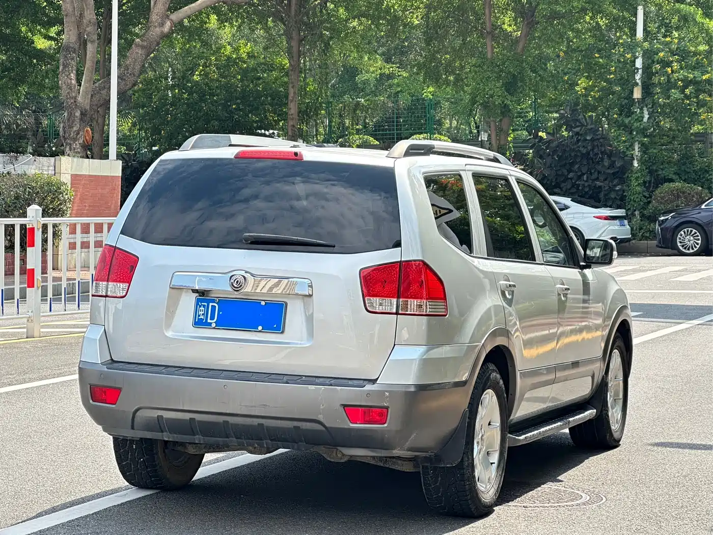 Kia Borego 2008 3.8L Luxury Edition China IV фото 18