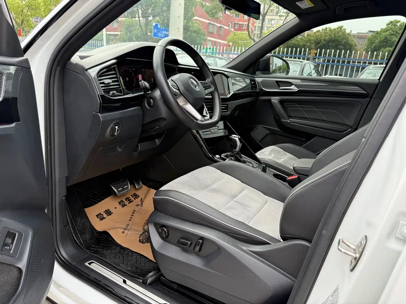 Volkswagen Tayron X 2020 380TSI 4WD Flagship Smart Edition фото 10