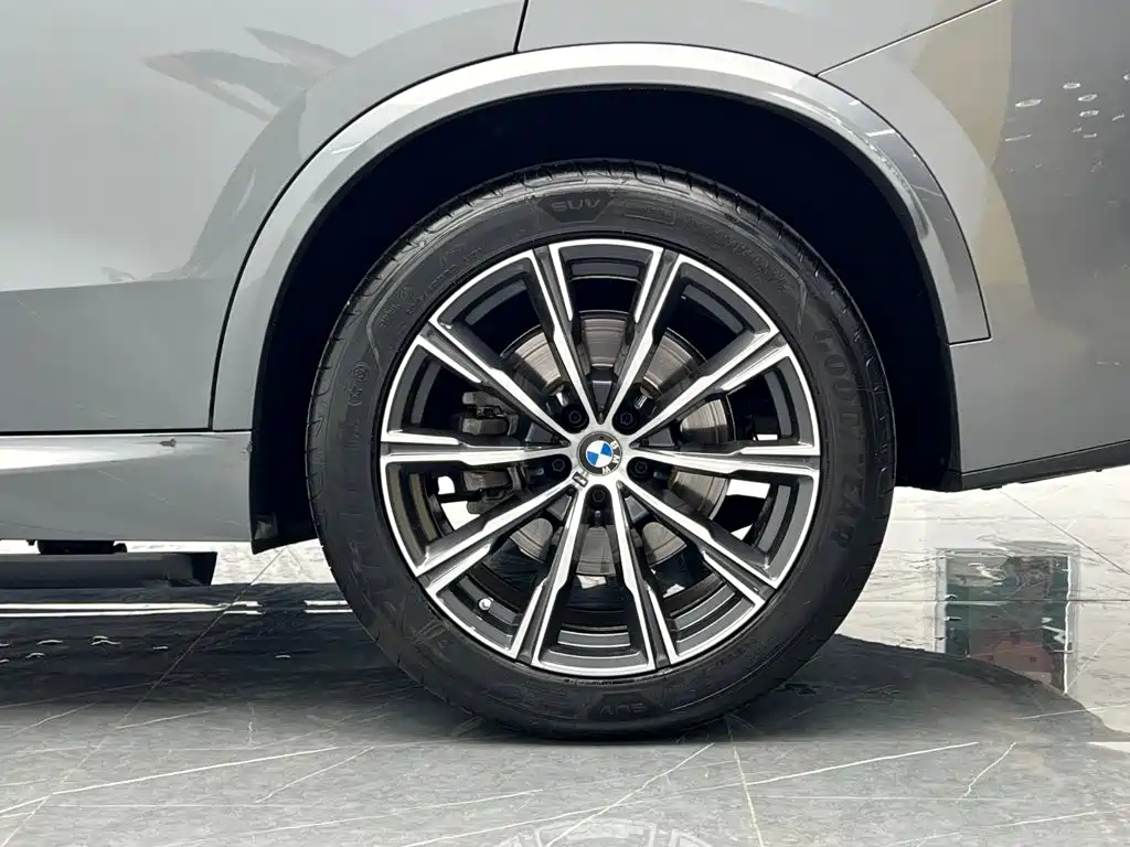 BMW X5 2022 2022 Facelift xDrive 30Li Premium M Sport Package