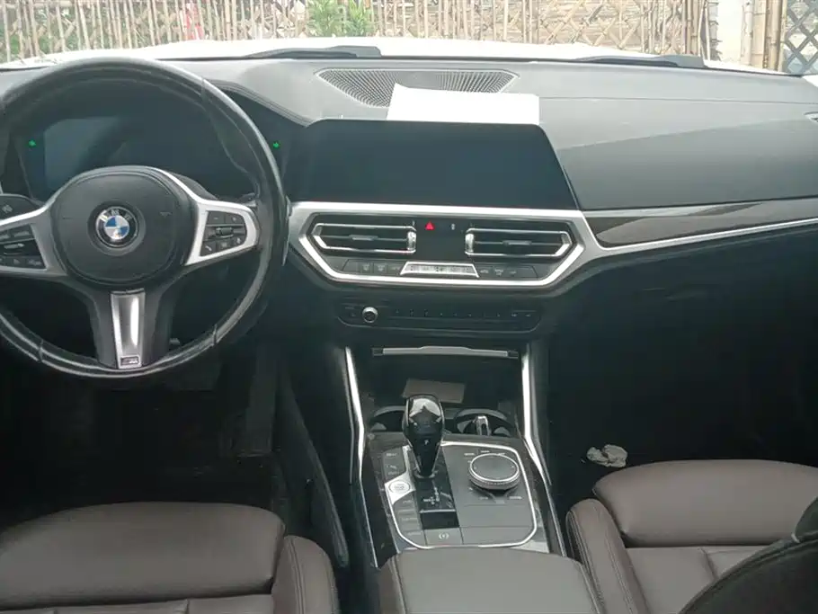 BMW 3 Series 2021 325Li M Sport Package фото 12