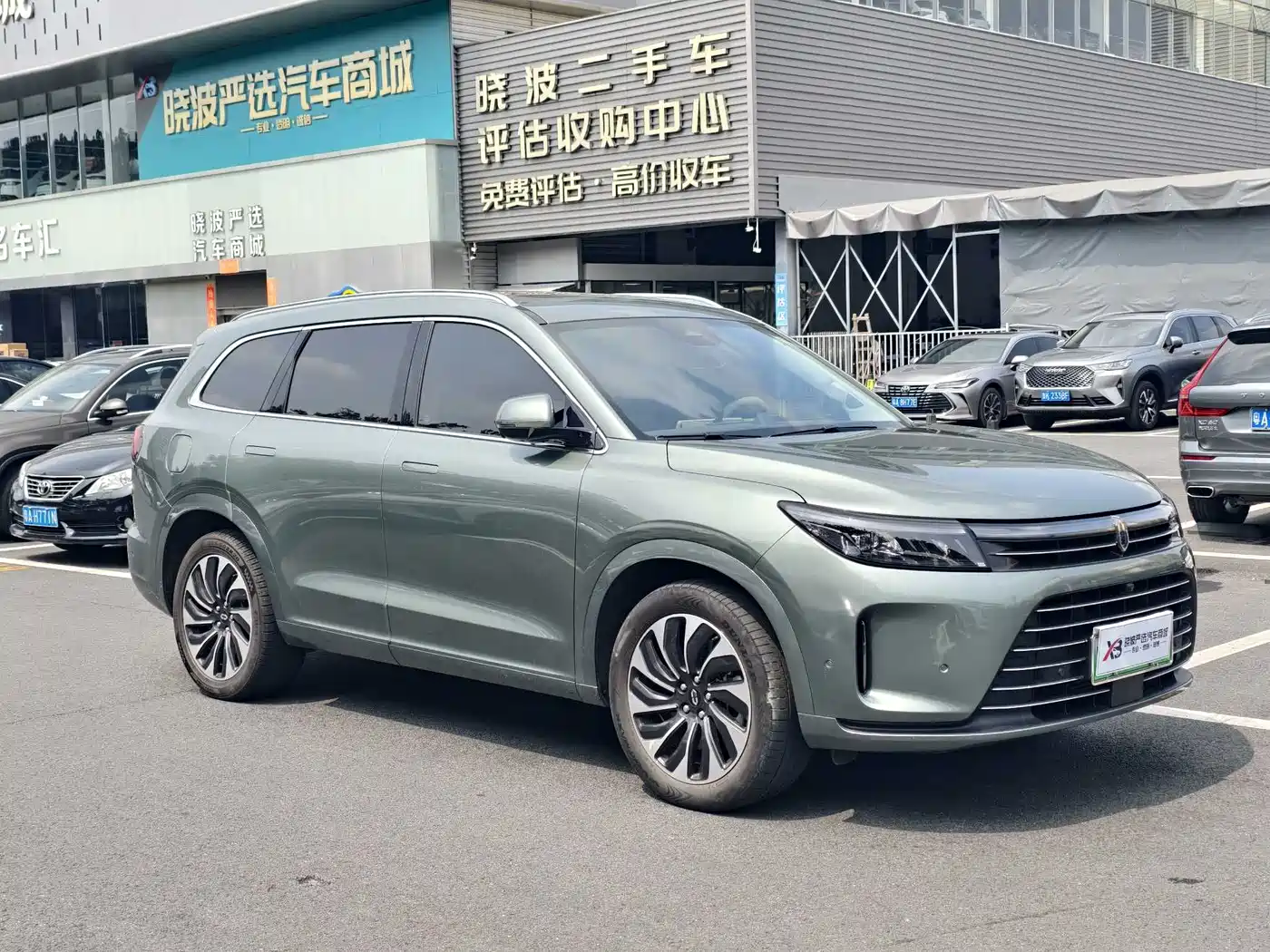 AITO Wenjie AITO M7 2024 1.5T RWD Plus 5-Seater фото 3
