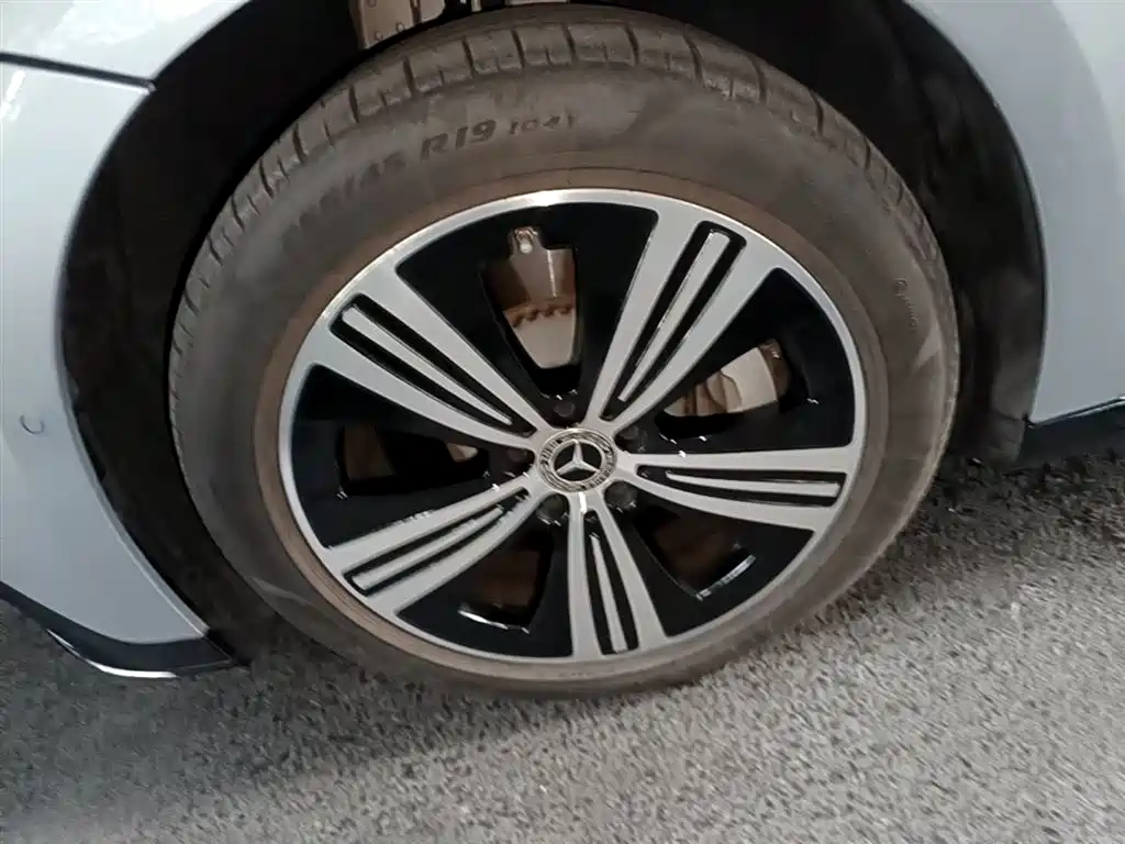 Mercedes-Benz EQE 2022 350 Luxury Edition фото 23