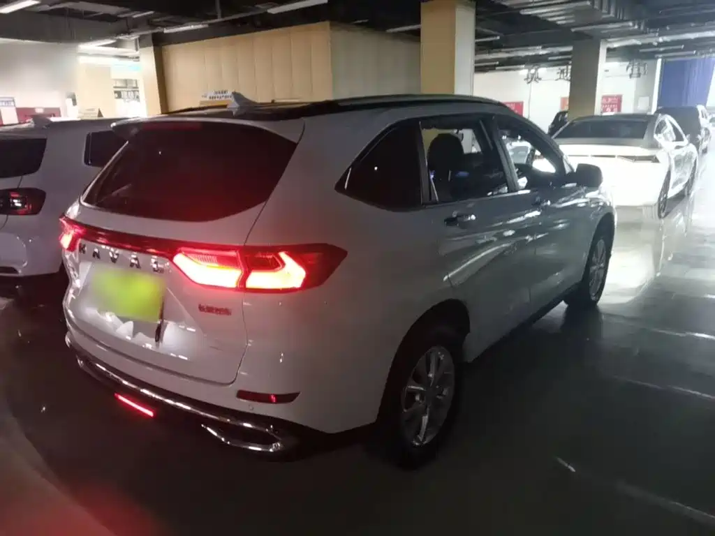 Haval M6 2024 2023 PLUS 1.5T DCT Luxury Smart Connect