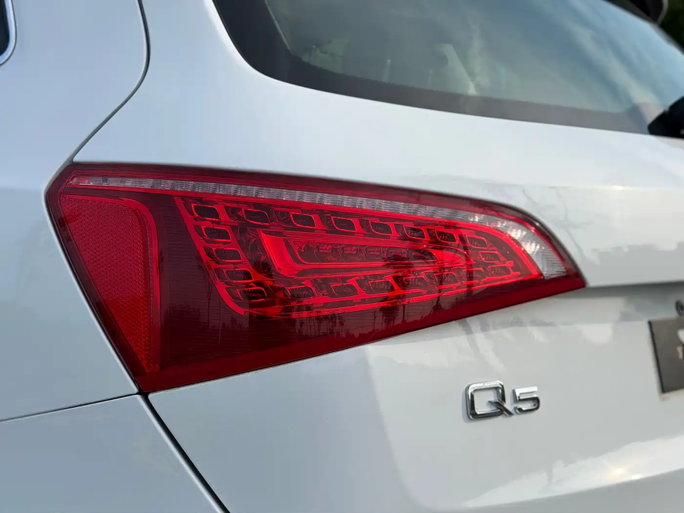 Audi Q5 2012 2.0TFSI Comfort фото 13
