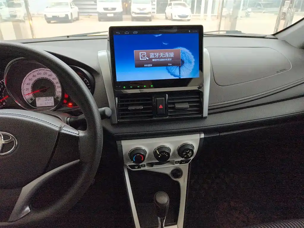 Toyota YARiS L Zhi Xuan 2015 1.5G Auto Sunroof Special Edition фото 11