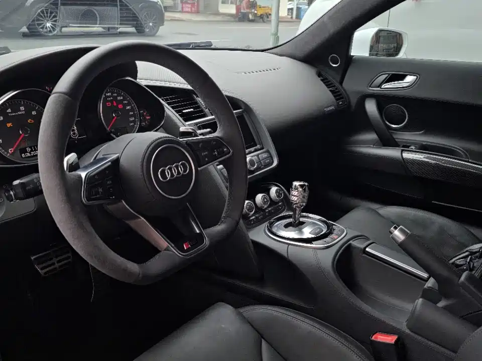 Audi R8 2015 2014 4.2 FSI quattro