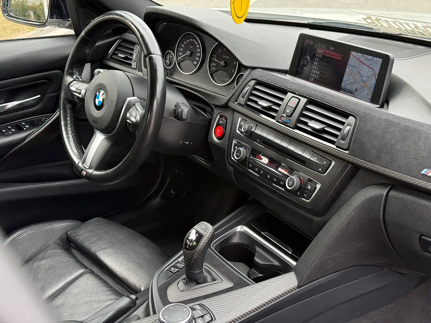 BMW 3 Series 2015 328i M Sport фото 9