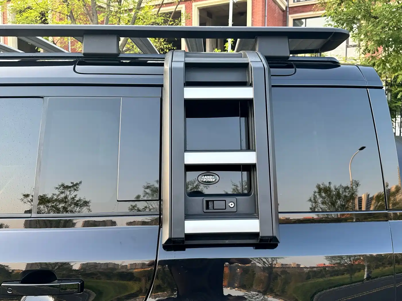 Land Rover Defender 2020 2020 Model 110 P400 HSE