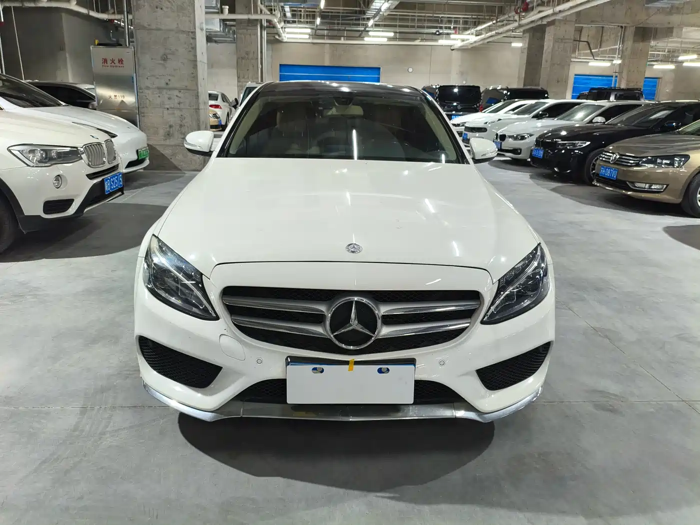 Mercedes-Benz C-Class 2015 Facelift C 200 L Sport фото 2