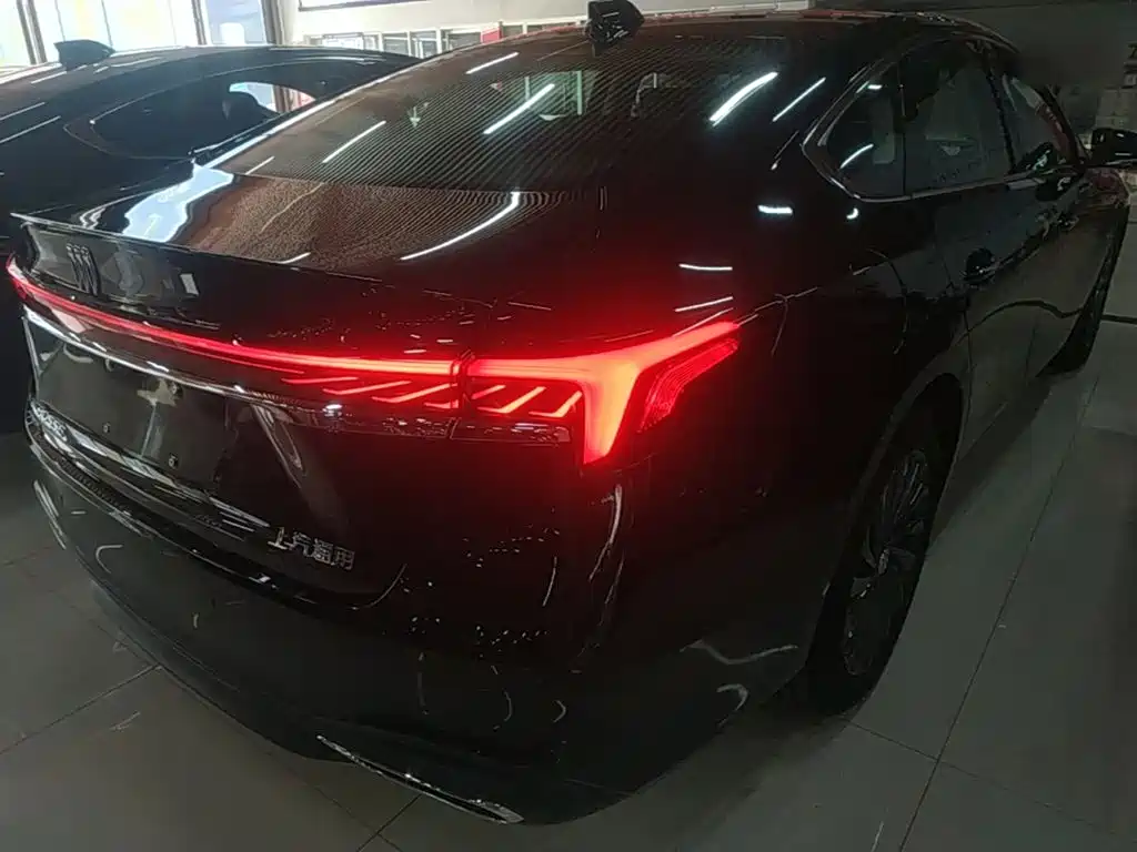Buick LaCrosse 2025 2025 Model 28T Platinum Edition