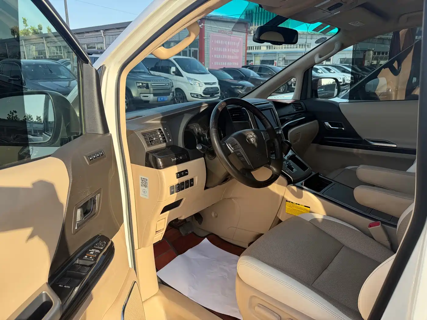Toyota Alphard 2012 3.5L Premium Edition фото 13